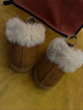 Kids Faux-Fur Trim Slip-On Booties - Brown